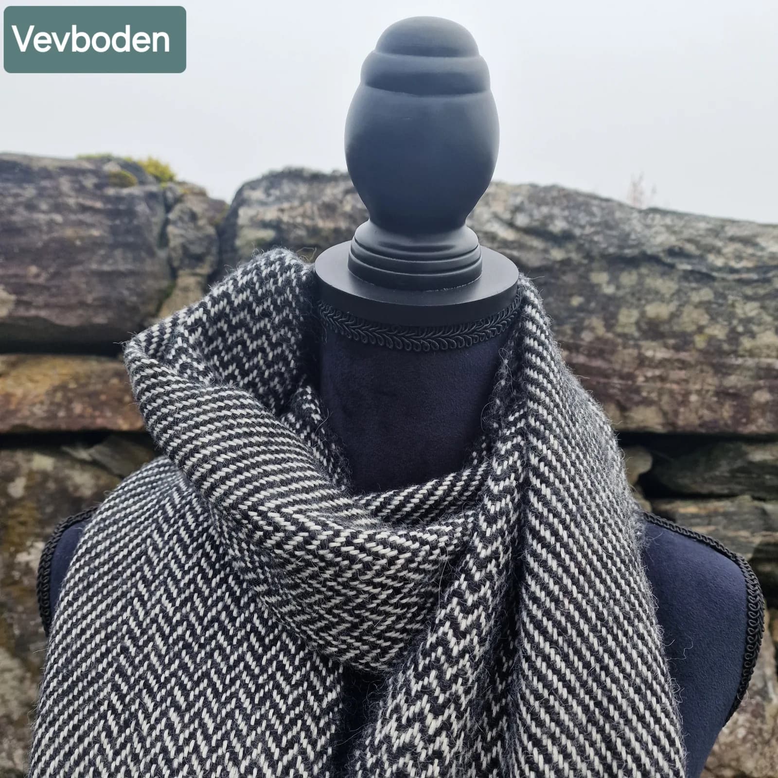 Håndvevd skjerf i alpakka