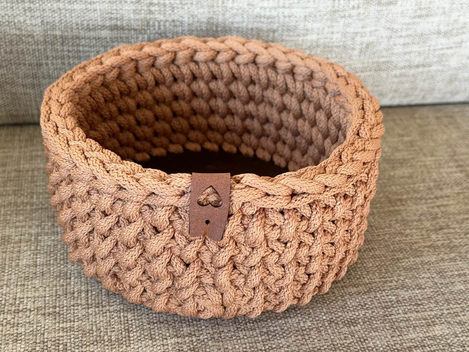 Heklet kurv, 15 cm