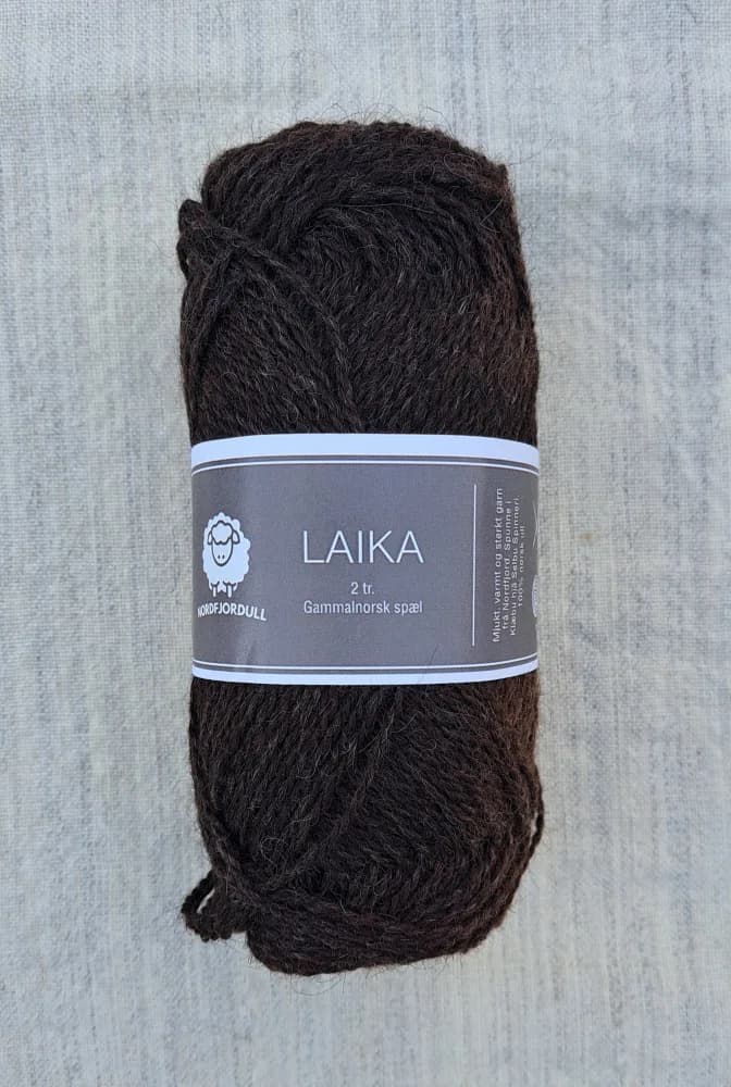 Laika 2 tråds ullgarn