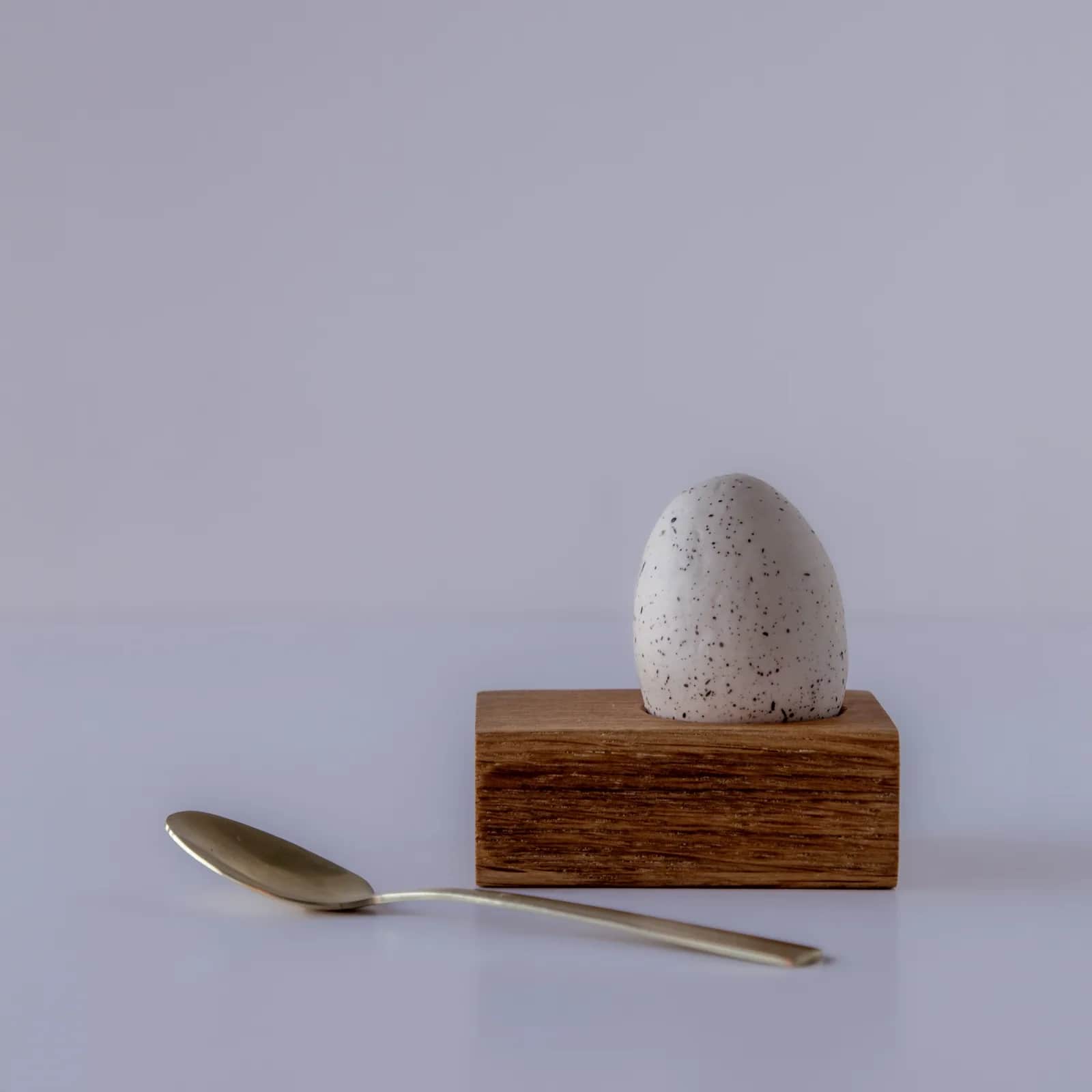 Jan EGGum eggeglass