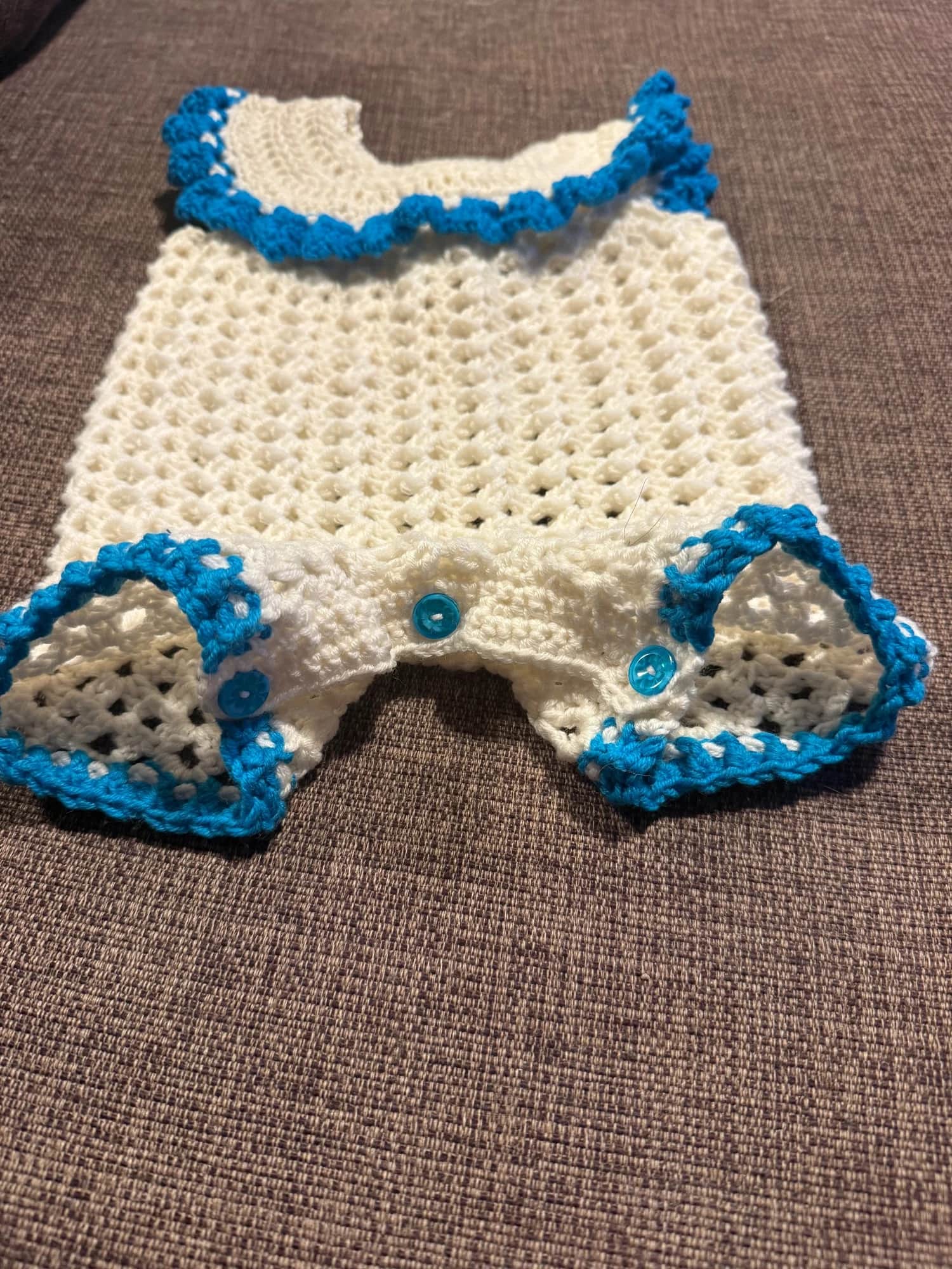 Hekla romper til baby